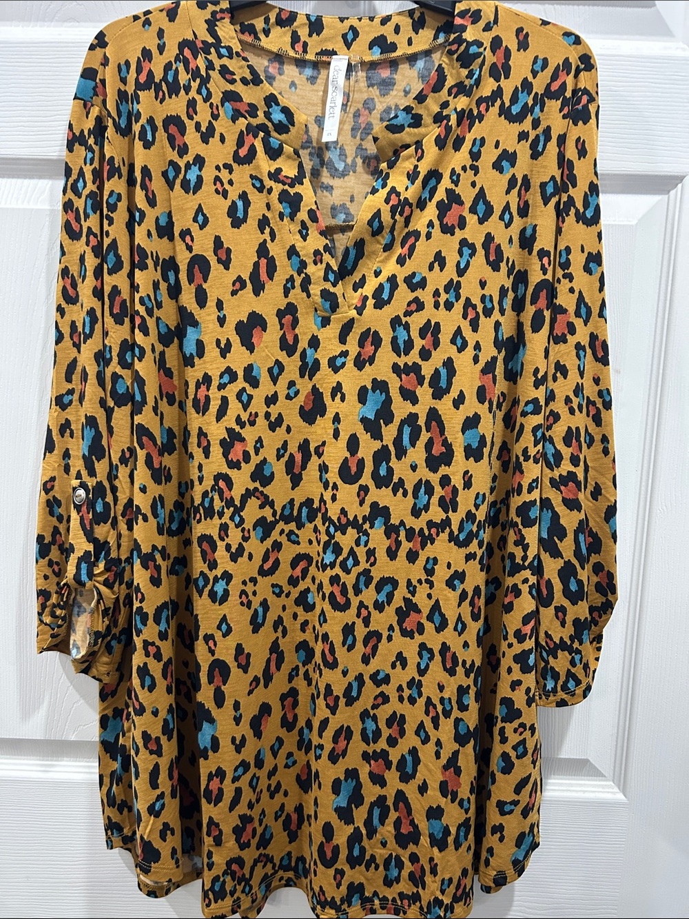 NWOT dear Scarlett Mustard Animal Print V-Neck Tunic Top